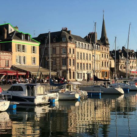 Lucarne Enchantee Apartment Honfleur Exterior foto